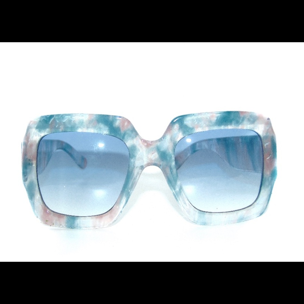 Outta Love Marble-Blue